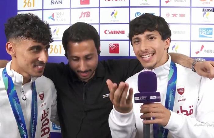 الرياضة القطرية | مراسل «بي إن سبورتس» يجري لقاءً مع شقيقيه عقب التتويج بذهبية البادل في أسياد 2026 (فيديو) | قطر الان