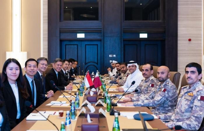قطر الان | نائب رئيس مجلس الوزراء ووزير الدولة لشؤون الدفاع يلتقي الوزير المنسق للخدمات العامة ووزير الدفاع السنغافوري | الخليج الان