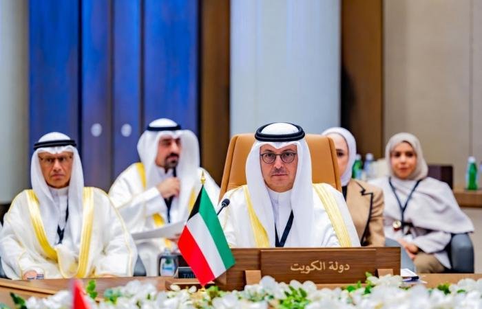 اخبار الكويت | المخيزيم: التكامل الخليجي في الكهرباء والمياه يعزز أمن الموارد والجاهزية المستقبلية | الخليج الأن