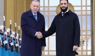 الشرق الاوسط الان | تركيا تتجه لإنشاء أول قاعدتين في سورية وإسرائيل تشوش جنوباً وتعزز انتشارها