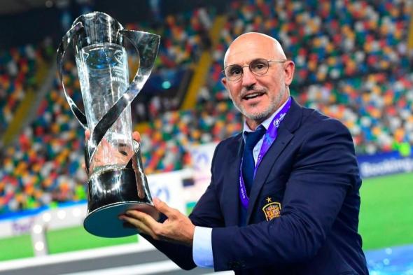 اخبار الرياضة | تمديد عقد لويس دي لا فوينتي مدرب منتخب إسبانيا حتى 2028