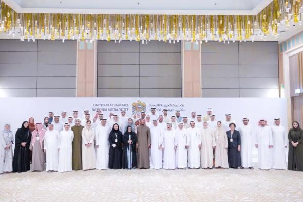 الامارات الان | عبدالله آل حامد: الاستثمار في الكوادر الشابة أولوية إماراتية | اخبار الامارات