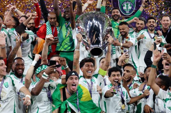 الأهلي السعودي.. من التخبط إلى قمة المجد في موسم "المعجزة" | الخليج الان رياضة